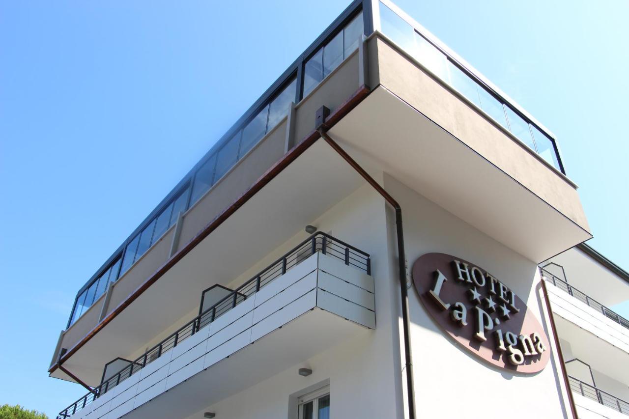Hotel La Pigna Lignano Sabbiadoro Exterior photo